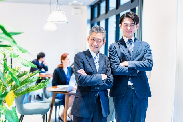 経営トップが今こそ知りたい「帝王学」！2025年、変化の波を乗りこなす社長の学びとは？